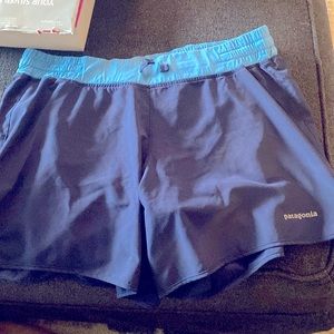 Patagonia Women’s Nine Trail Shorts 6” Size Medium